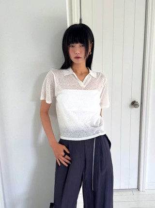 白色