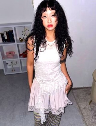 白色