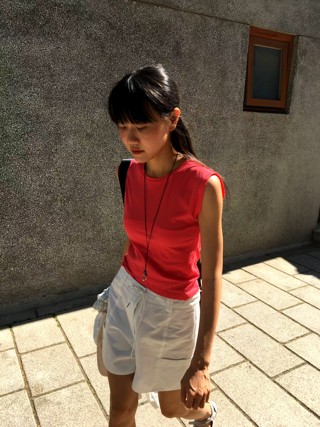 红色