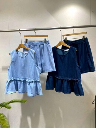 蓝色