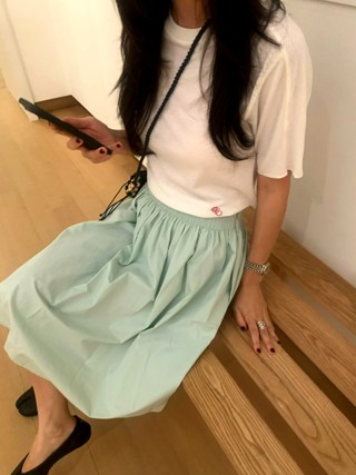 白色