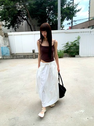 白色