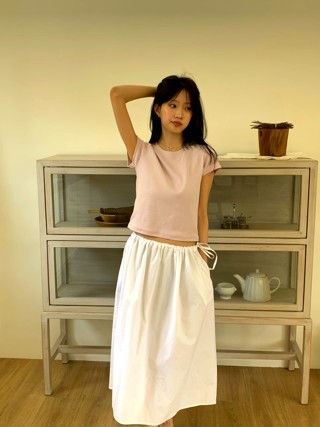 白色