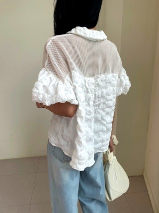 蓝色