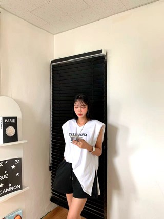 白色
