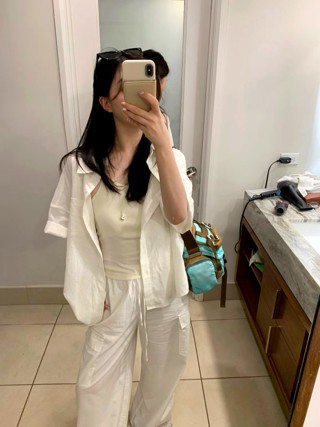 白色