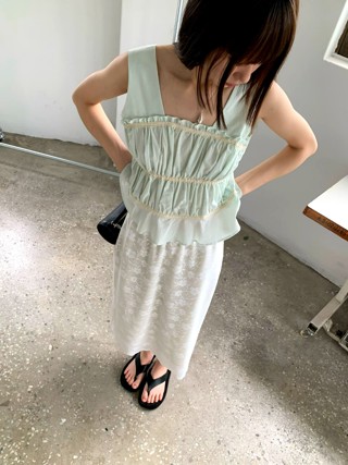 白色