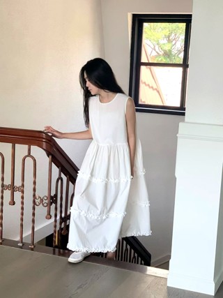 白色