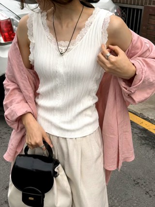 白色