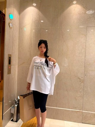 白色