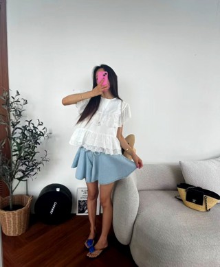 蓝色
