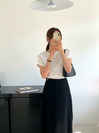 白色