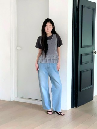 灰色