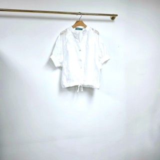 白色