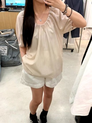 米色