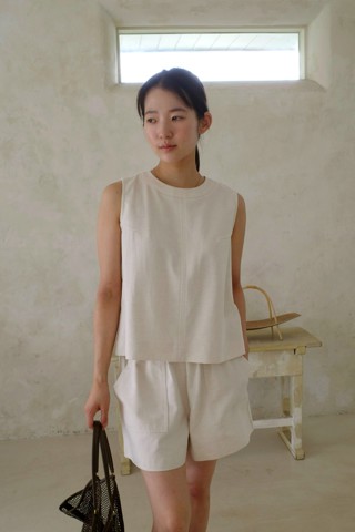 白色
