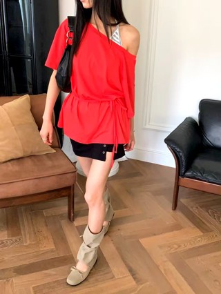 红色