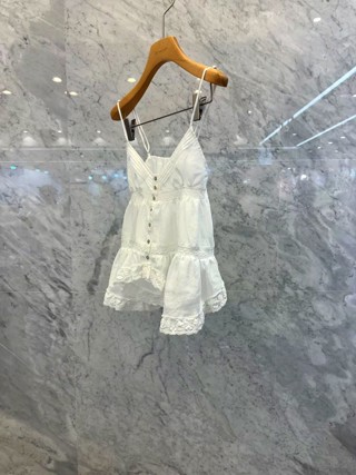 白色