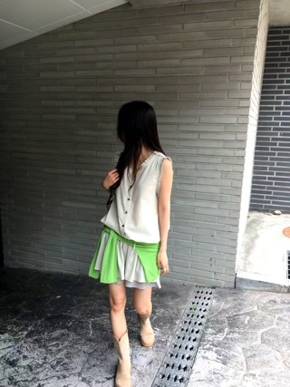 白色