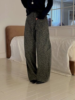 绿色