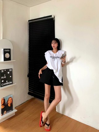 白色