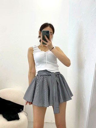 白色
