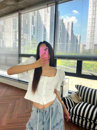 白色