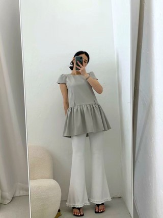 白色