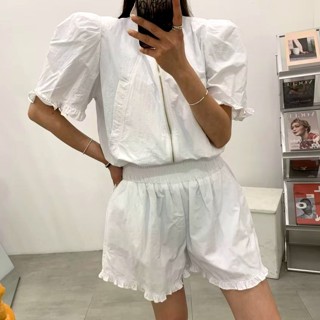 白色