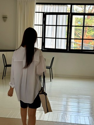 白色