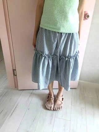 蓝色