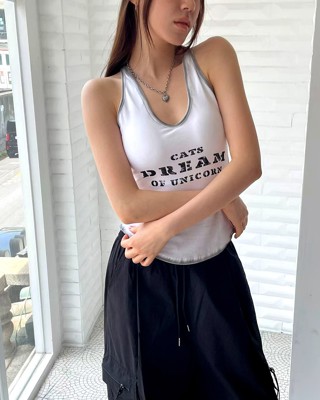 白色