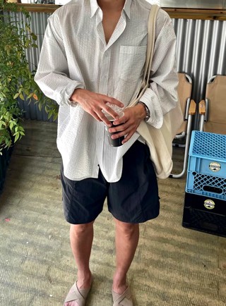白色