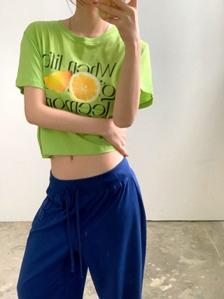 绿色