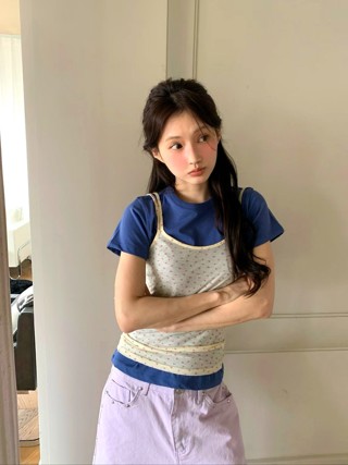蓝色