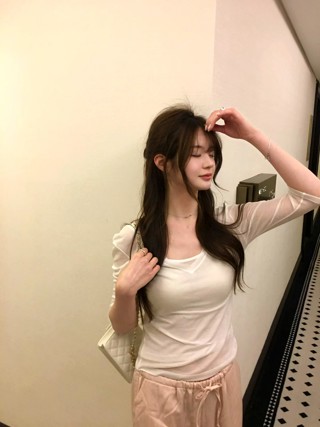 白色