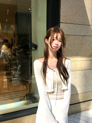 白色