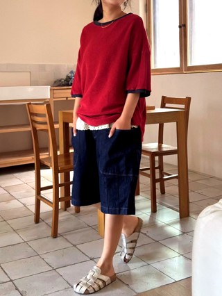 红色