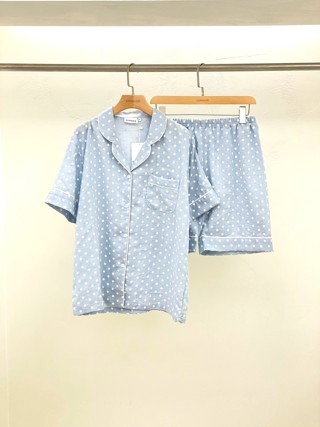 蓝色