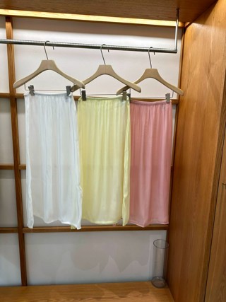 白色