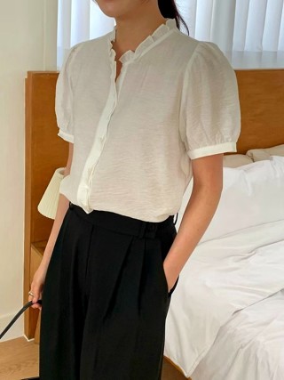 白色