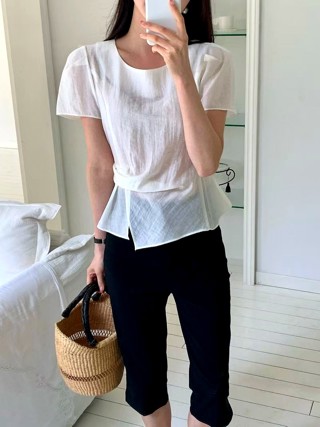 白色