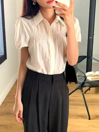 白色