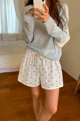 白色