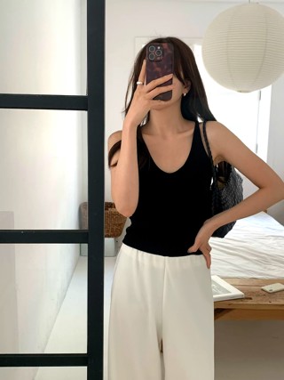 白色