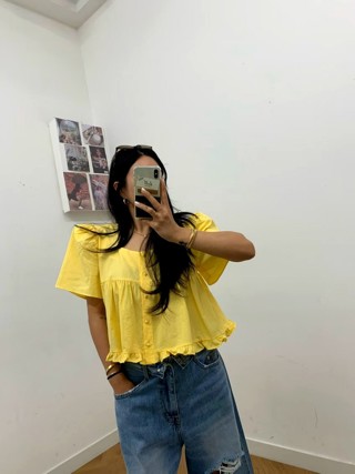 黄色