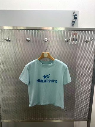 蓝色