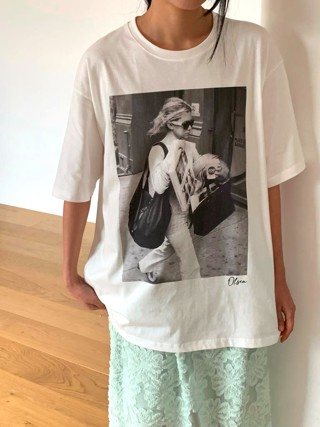 白色