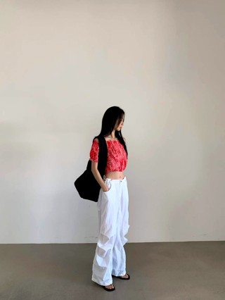 红色
