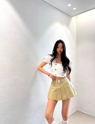 白色